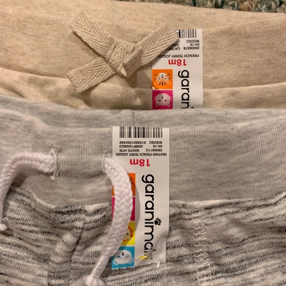 NWT Set of 2 Gray & Cream Cat Pants 18m - Picture 3 of 4